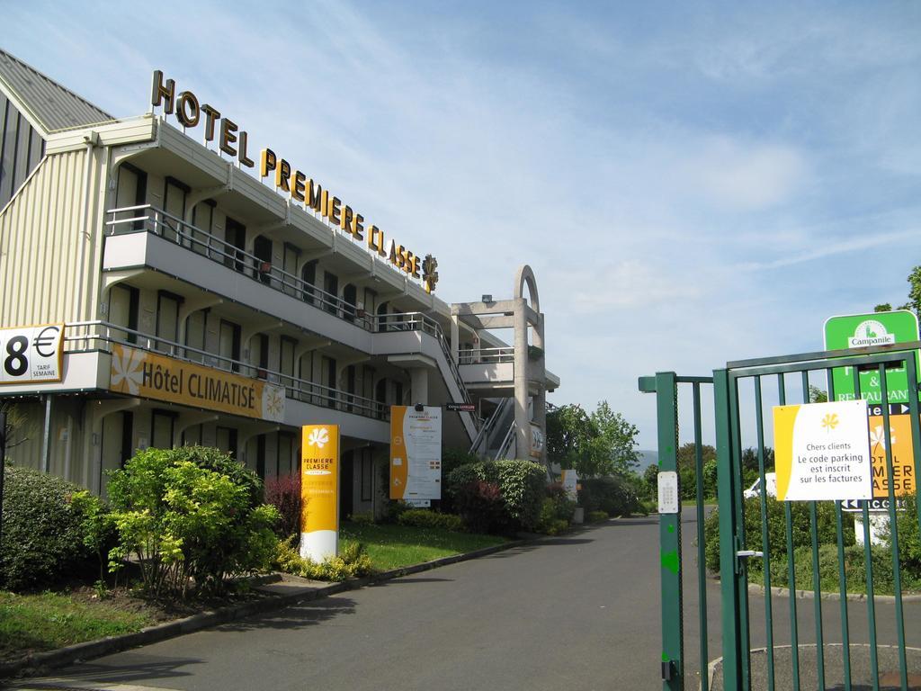 เพอมิเย่ คลาสเซ่ เคลอร์มองต์ เฟอร์รองด์ ซูเดอบิแยร์ Hotel โอบิแยร์ ภายนอก รูปภาพ